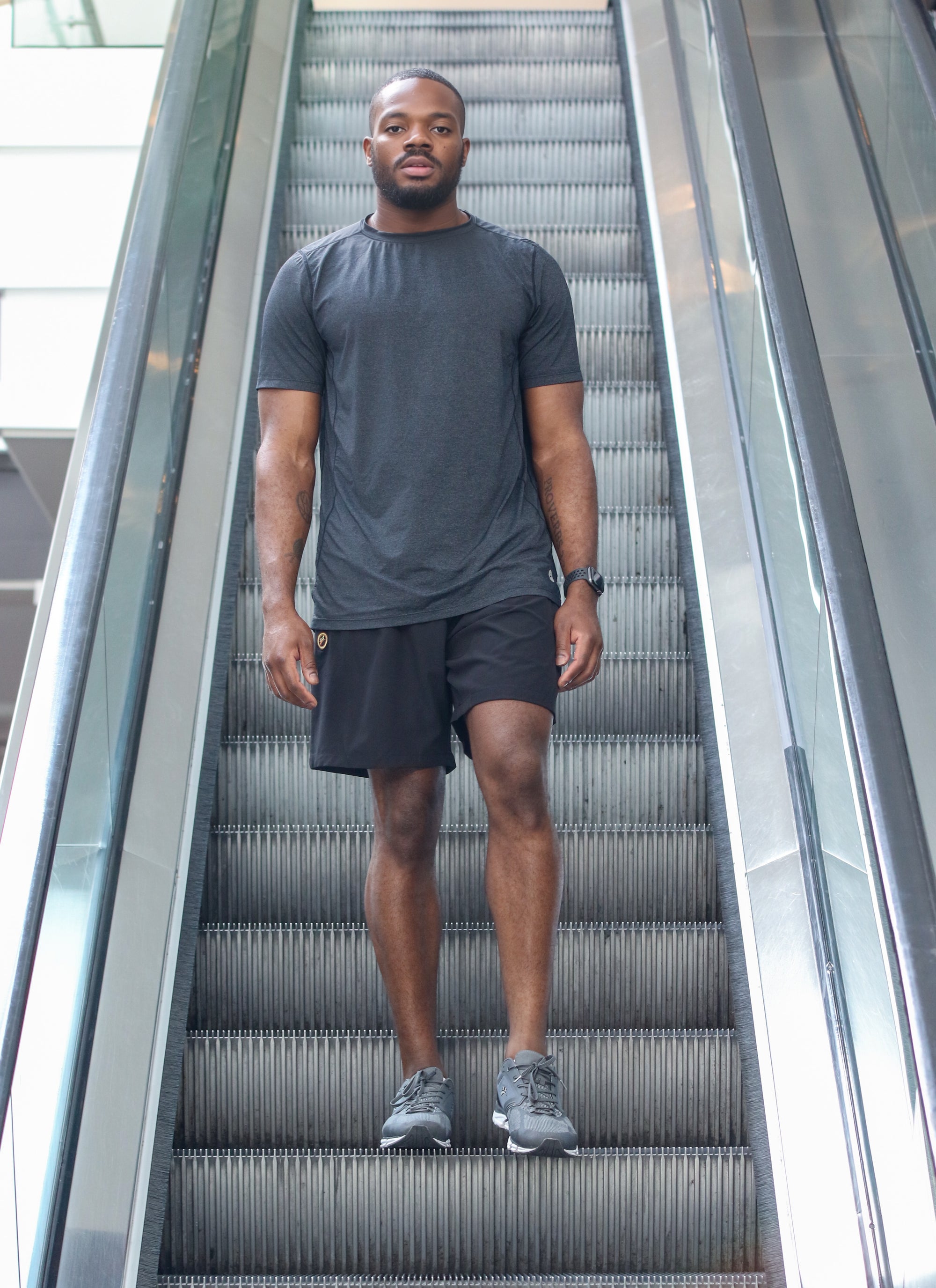 Sheffield Tee - Carbon
